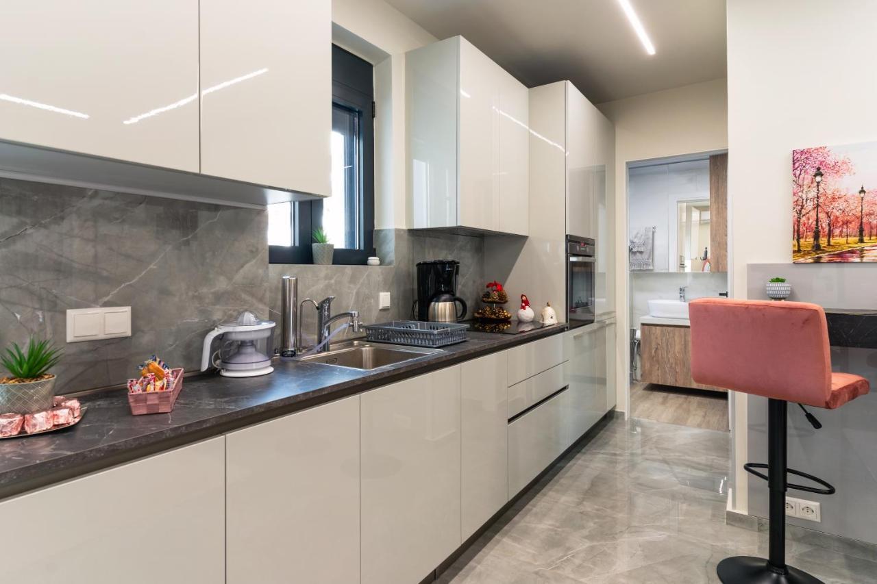 Olina'S Luxury Apartment Трикала Экстерьер фото
